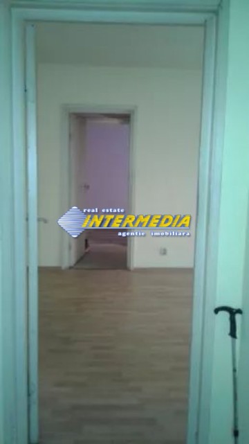 2-camere-de-vanzare-in-cetate-zona-bulevard-2